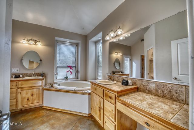 100 Rojo Drive, Sedona, AZ 86351