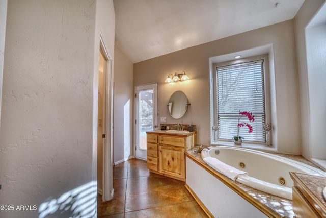 100 Rojo Drive, Sedona, AZ 86351