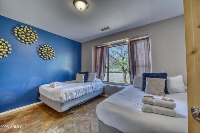 100 Rojo Drive, Sedona, AZ 86351