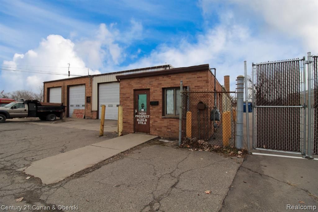 14201 Prospect Street, Dearborn, MI 48126