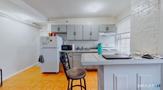 666 Main Street C7, Middletown, CT 06457