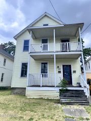 49 Van Buren Avenue, Ravena, NY 12143