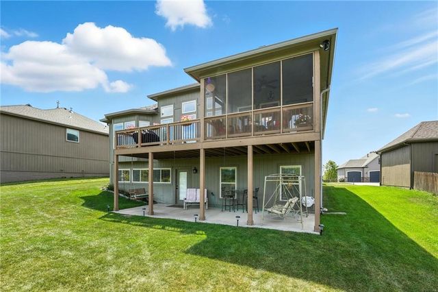 512 Sycamore Road, Greenwood, MO 64034