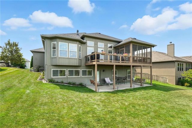 512 Sycamore Road, Greenwood, MO 64034