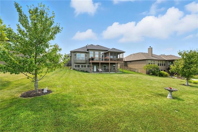 512 Sycamore Road, Greenwood, MO 64034