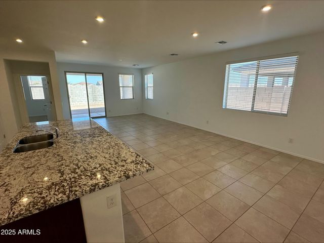 37520 W Patterson Street, Maricopa, AZ 85138