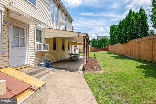 33 MAIN ST, Mohnton, PA 19540