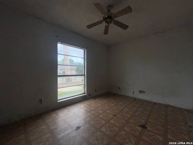 2710 Pollote St, San Antonio, TX 78224