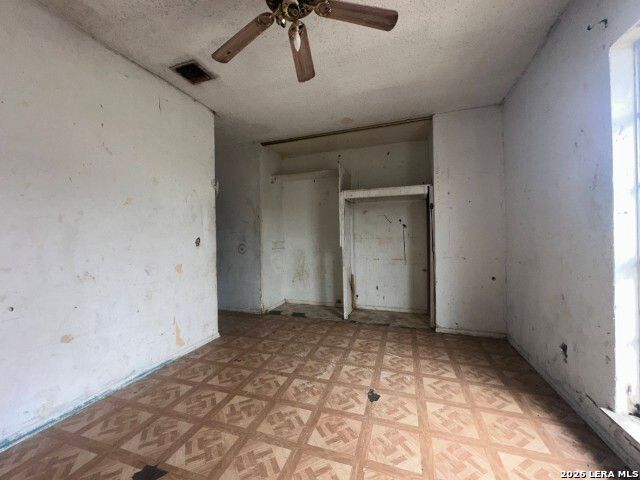 2710 Pollote St, San Antonio, TX 78224