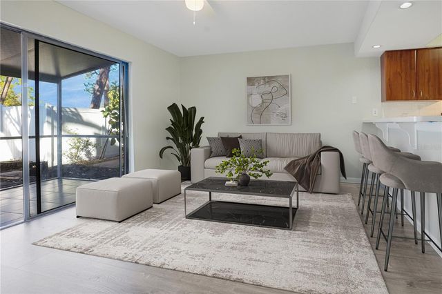 4906 25TH STREET W 106, Bradenton, FL 34207