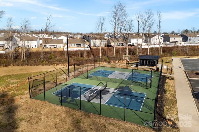 7585 Stonehouse Drive, Gastonia, NC 28056