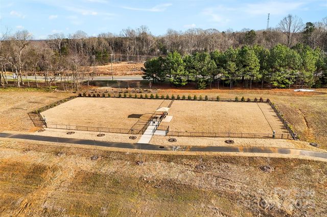 7585 Stonehouse Drive, Gastonia, NC 28056