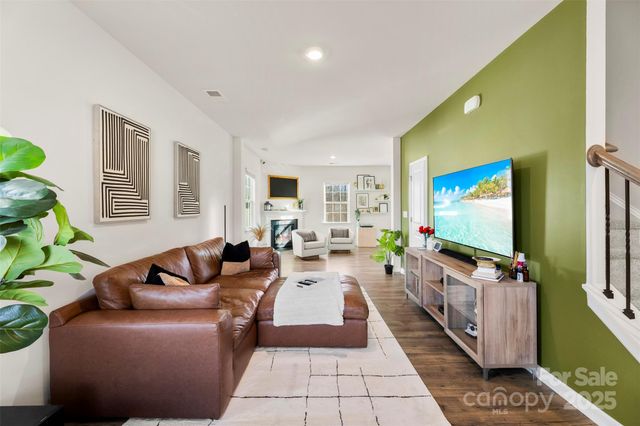 7585 Stonehouse Drive, Gastonia, NC 28056