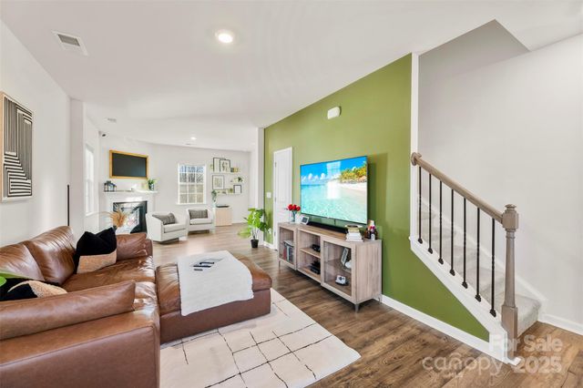 7585 Stonehouse Drive, Gastonia, NC 28056