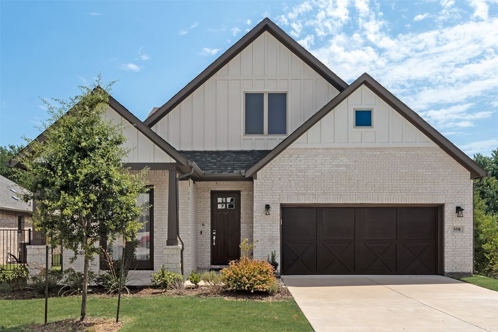 558 Torrey Pines Circle, Heath, TX 75032