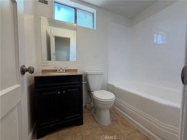 636 N Lamer Street, Burbank, CA 91506