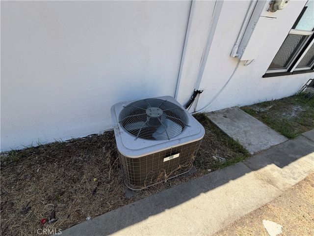 636 N Lamer Street, Burbank, CA 91506