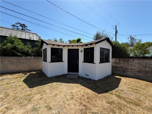636 N Lamer Street, Burbank, CA 91506