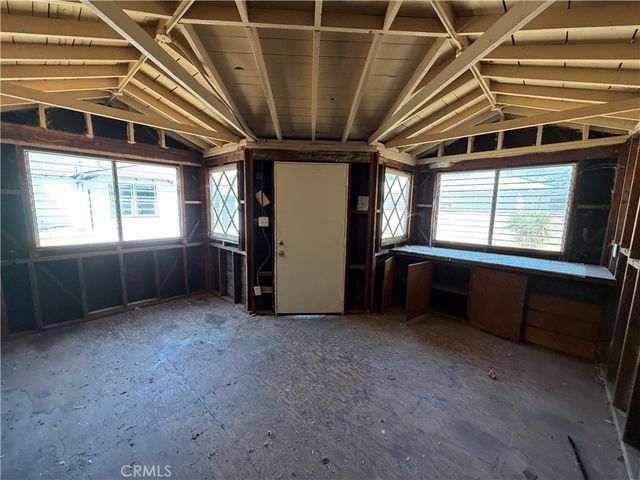 636 N Lamer Street, Burbank, CA 91506