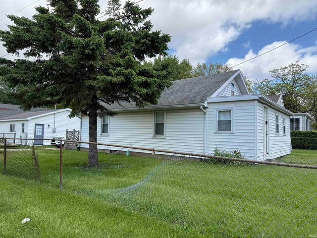408 W Centennial Avenue, Muncie, IN 47303