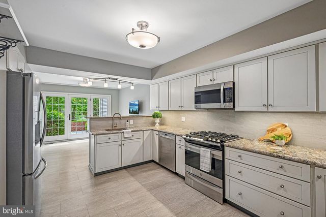 175 HUNTER CT, Ambler, PA 19002