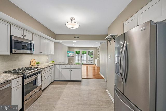 175 HUNTER CT, Ambler, PA 19002