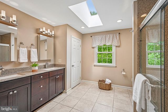 175 HUNTER CT, Ambler, PA 19002