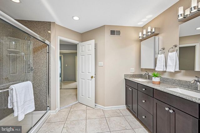 175 HUNTER CT, Ambler, PA 19002