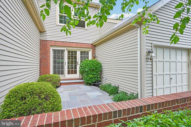 175 HUNTER CT, Ambler, PA 19002
