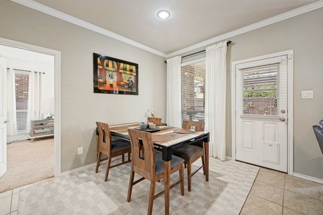 5103 Walsh Drive, Arlington, TX 76001