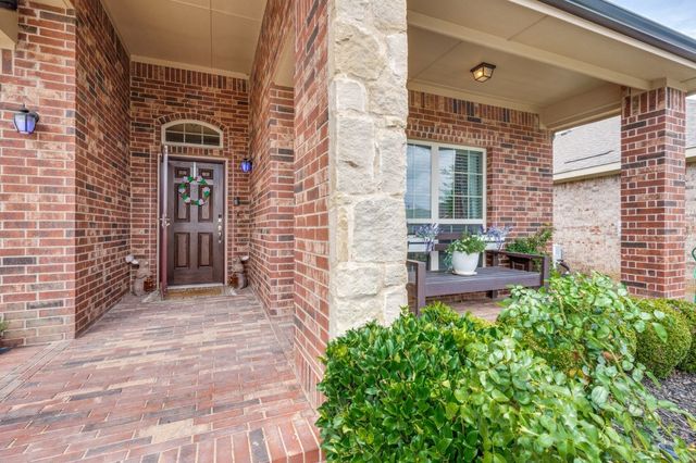 5103 Walsh Drive, Arlington, TX 76001