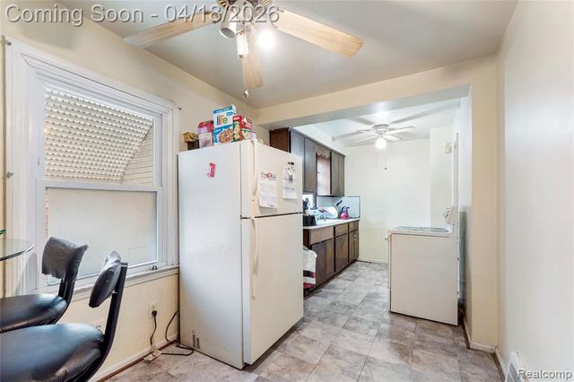 20121 Mitchell Street, Detroit, MI 48234