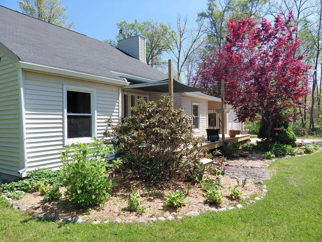 3751 E Townline Lake Road, Harrison, MI 48625