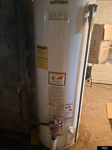 2857 Corby Street, Omaha, NE 68111