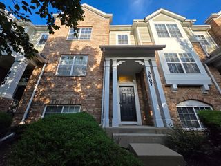 8607 Waukegan Road, Morton Grove, IL 60053