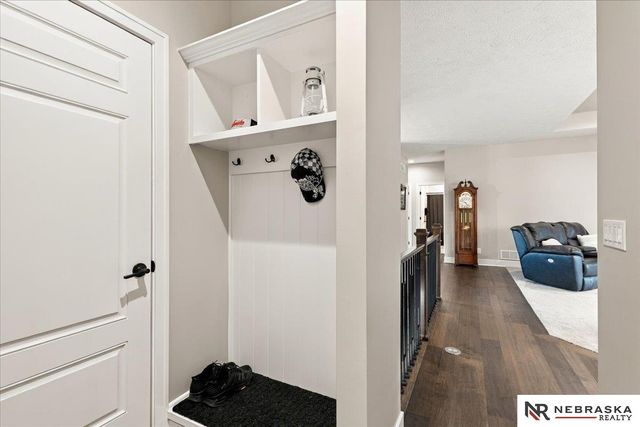 11010 N 169th Street, Bennington, NE 68007