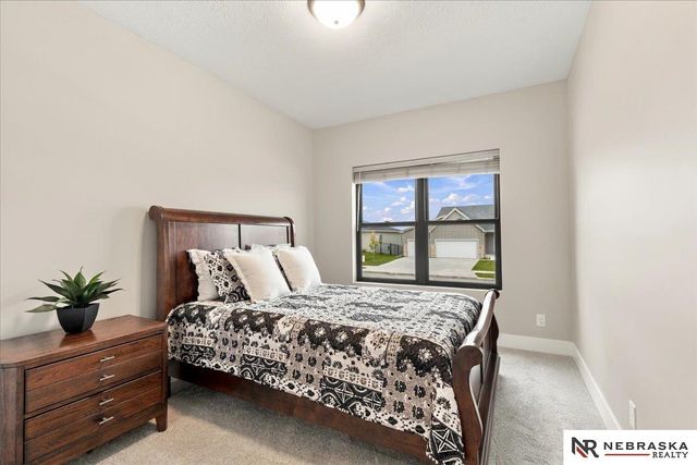 11010 N 169th Street, Bennington, NE 68007
