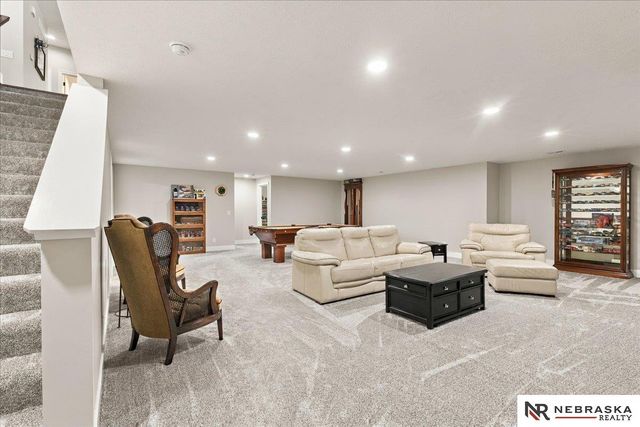 11010 N 169th Street, Bennington, NE 68007