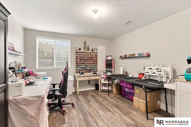 11010 N 169th Street, Bennington, NE 68007