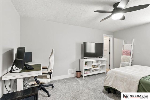 11010 N 169th Street, Bennington, NE 68007