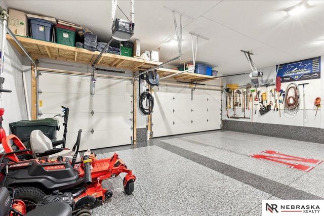 11010 N 169th Street, Bennington, NE 68007