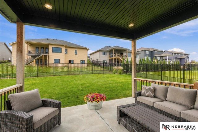 11010 N 169th Street, Bennington, NE 68007