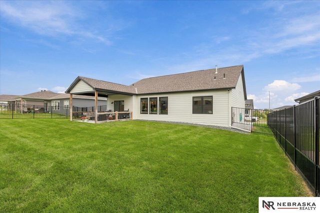 11010 N 169th Street, Bennington, NE 68007