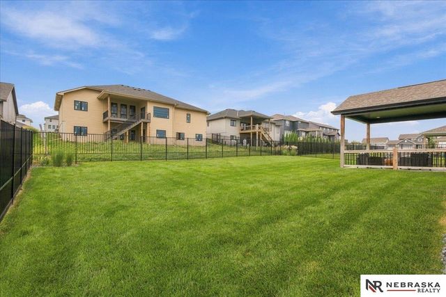 11010 N 169th Street, Bennington, NE 68007
