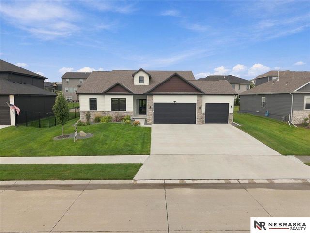 11010 N 169th Street, Bennington, NE 68007