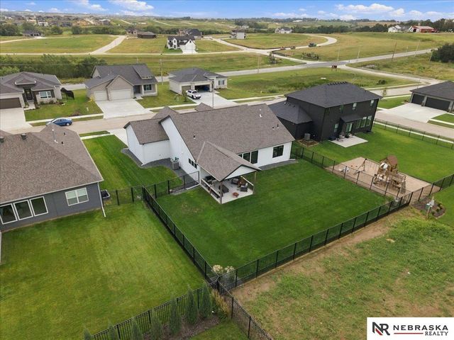11010 N 169th Street, Bennington, NE 68007