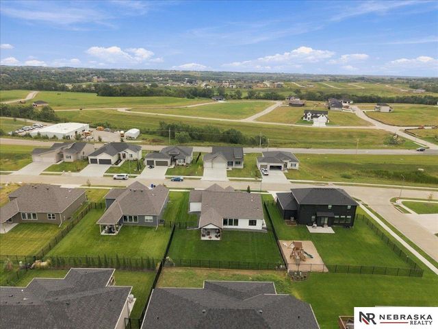 11010 N 169th Street, Bennington, NE 68007