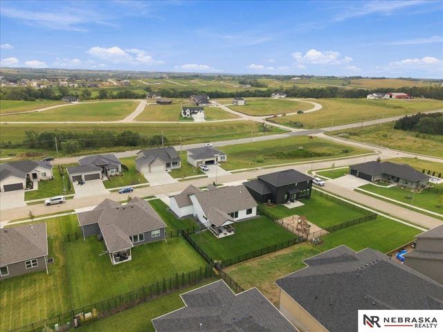 11010 N 169th Street, Bennington, NE 68007