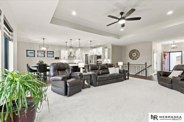 11010 N 169th Street, Bennington, NE 68007