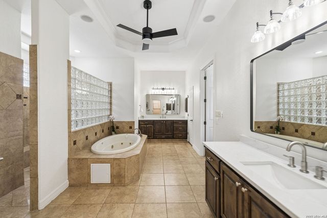 25215 Fairway Springs, San Antonio, TX 78260